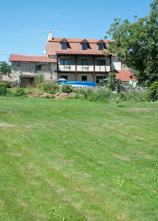 L'Ancien Presbytere Chambres D'Hote Ou Gite Le Dorat Exteriér fotografie