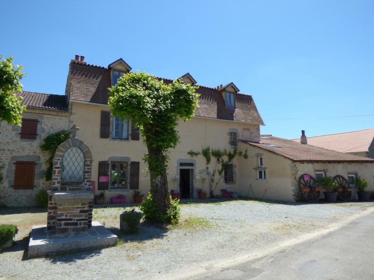 L'Ancien Presbytere Chambres D'Hote Ou Gite Le Dorat Exteriér fotografie